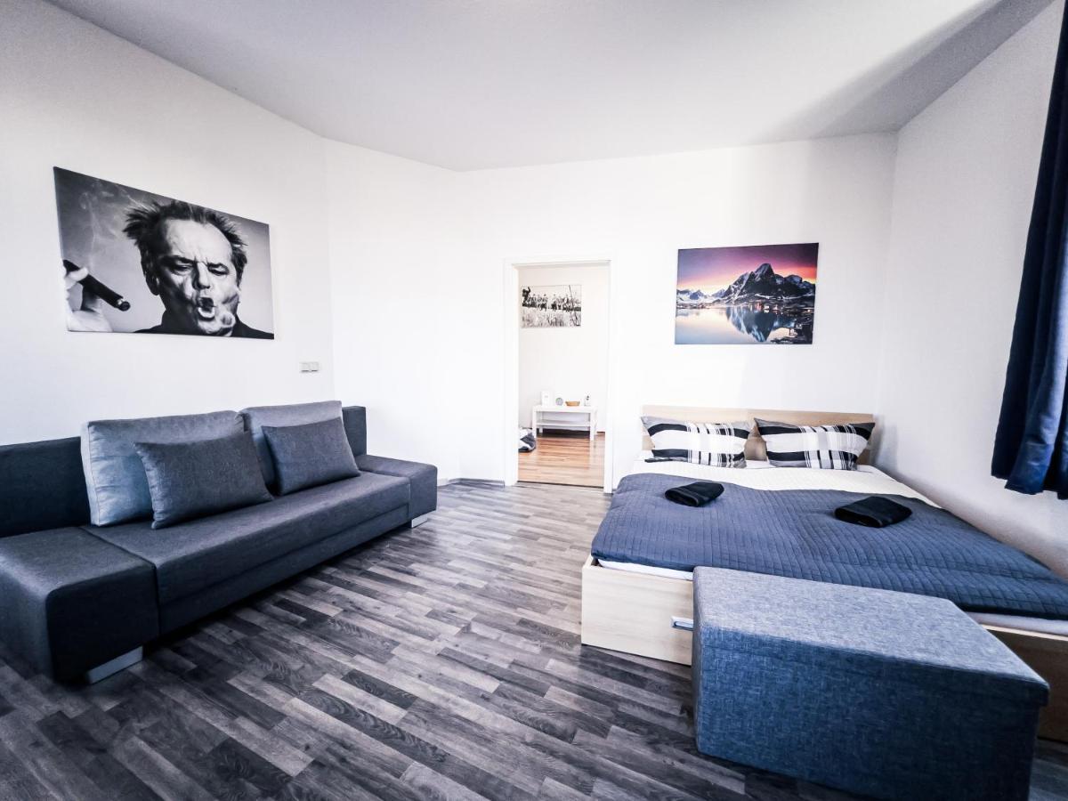 Top Apartment Mit 2 Schlafzimmern & Esszimmer - Schnelles Internet Und Nah Zu Porsche, Dhl & Flughafen ライプツィヒ エクステリア 写真