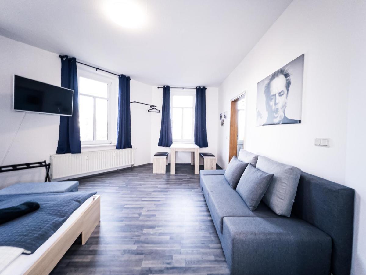 Top Apartment Mit 2 Schlafzimmern & Esszimmer - Schnelles Internet Und Nah Zu Porsche, Dhl & Flughafen ライプツィヒ エクステリア 写真